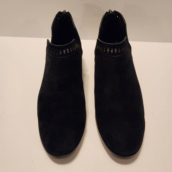 Vince Camuto Suede Bootie Size 7.5 - Picture 2 of 8